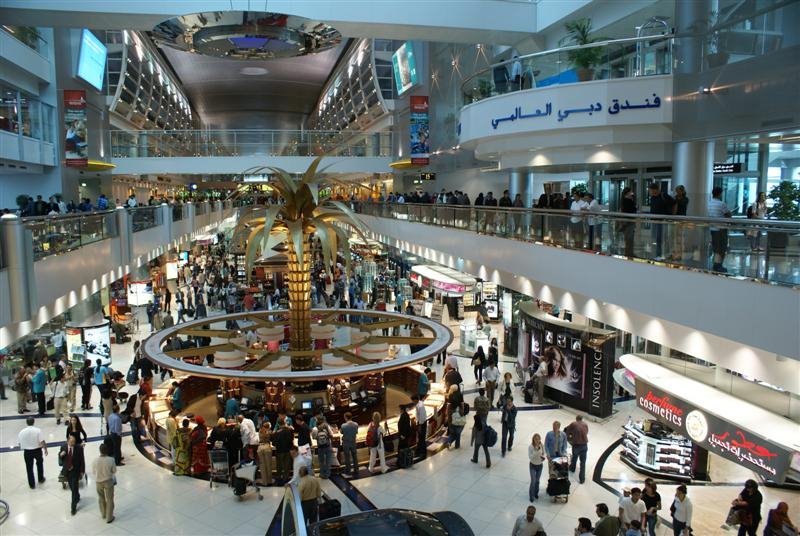 Dubai shopping at Dubai International Airport